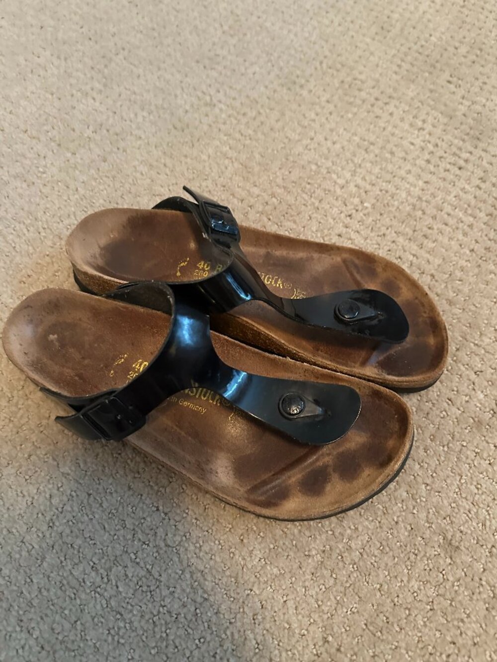 Birkenstock Gizeh Black Patent Leather Thong Sandals Size 40 Womens 9